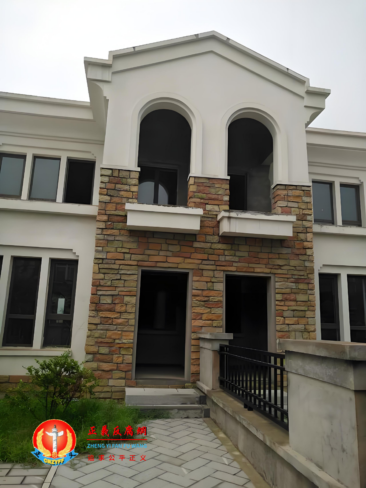 平山县温塘镇神池花园别墅房.png 平山县温塘镇神池花园别墅房.png