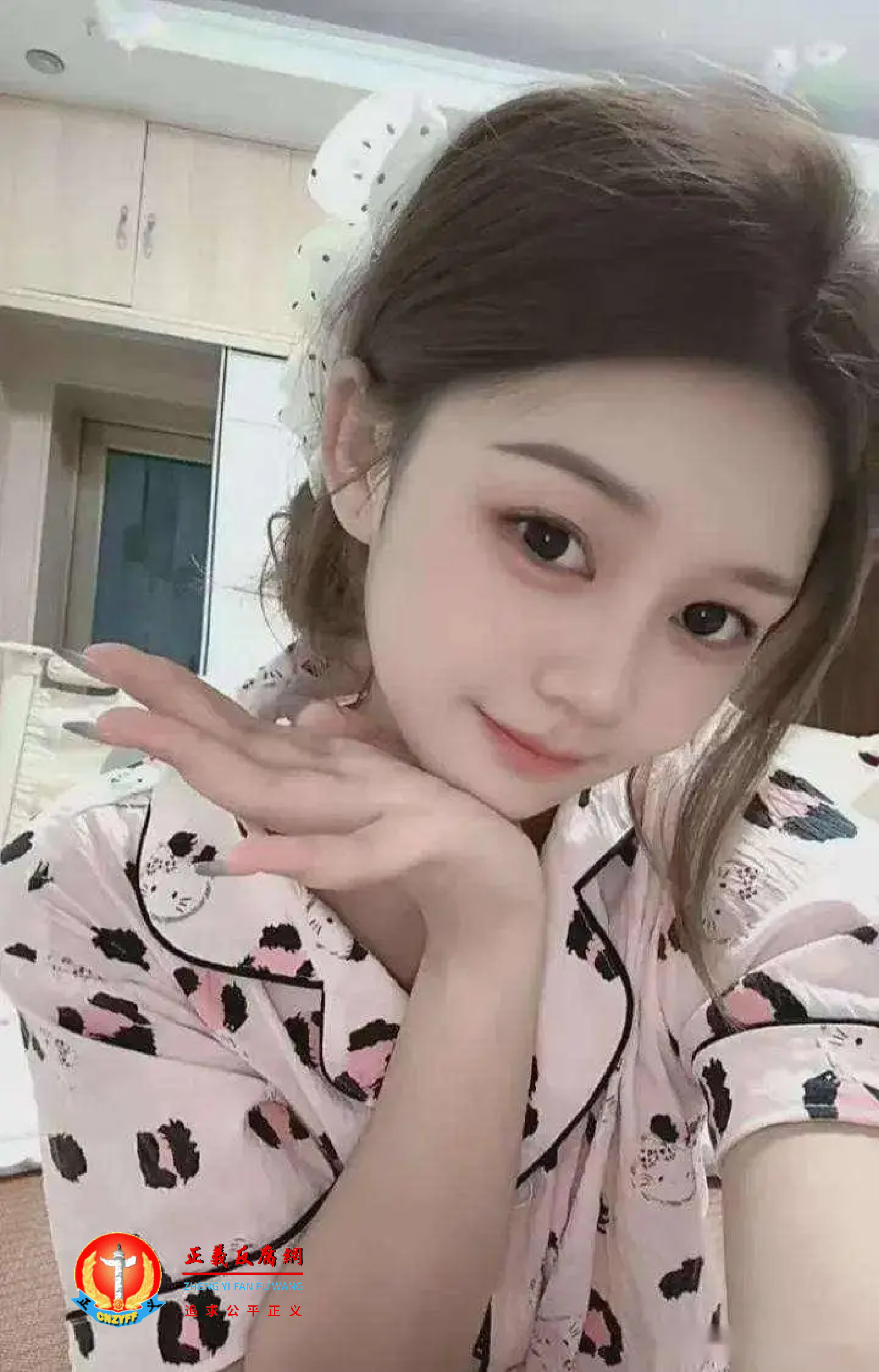 2025年7月23日上午,四川一名24岁的女外卖员,送餐遇洪水,不慎落水死亡。.png 2025年7月23日上午,四川一名24岁的女外卖员,送餐遇洪水,不慎落水死亡。.png